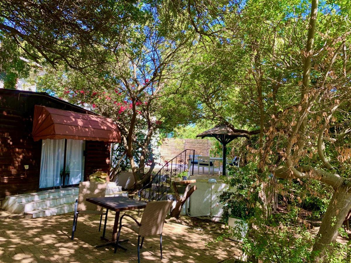 The Little Hideaway Guesthouse Stellenbosch Exterior photo