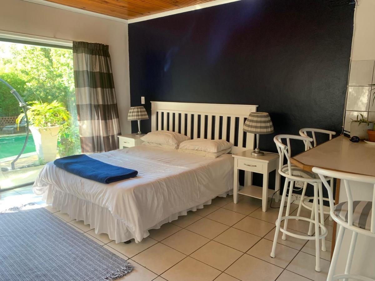 The Little Hideaway Guesthouse Stellenbosch Exterior photo